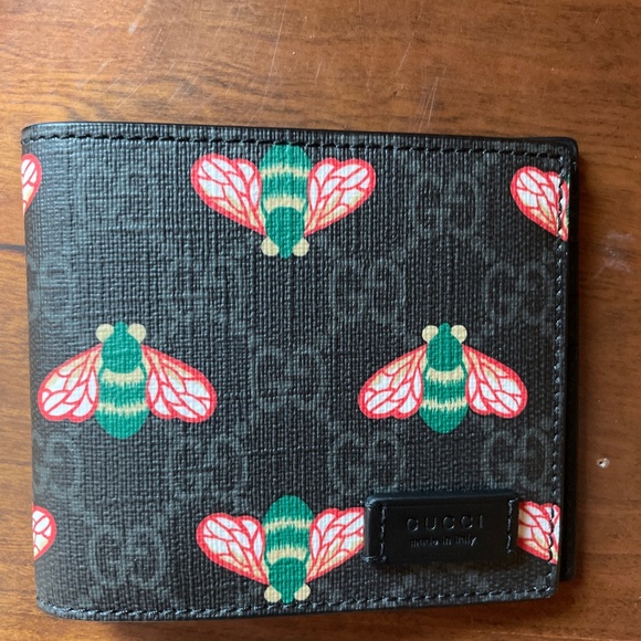 Gucci Wallet - Picture 1 of 3